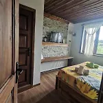къщата на музиканта 3* Leshten