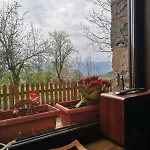 къщата на музиканта Guest house Leshten