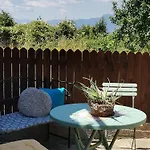 Guest house къщата на музиканта Leshten