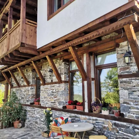 къщата на музиканта Къща за гости 3*