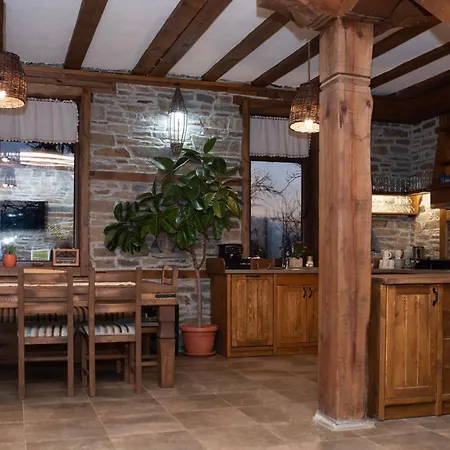 къщата на музиканта Gasthof Leshten